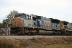 CSX SD70MAC 4718 leads